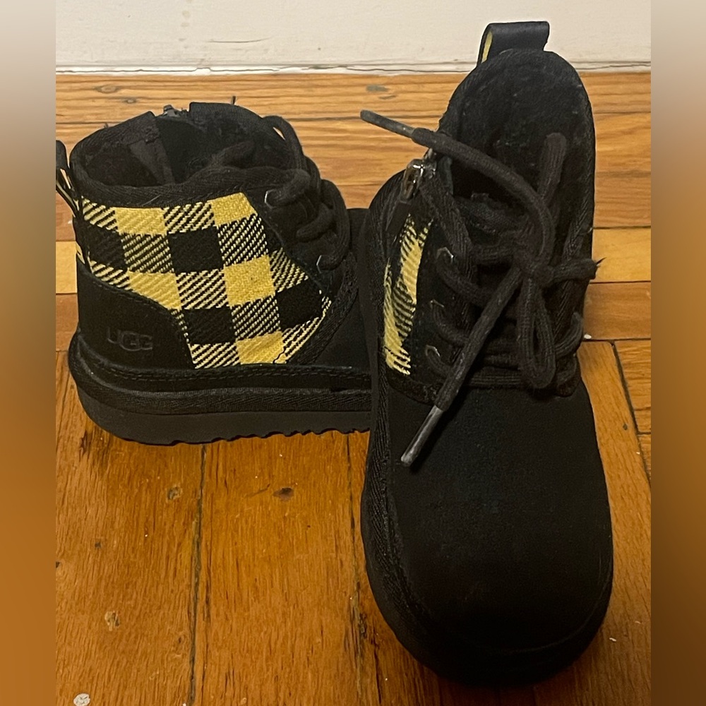 Kids' UGG Boots, Black with Yellow Details, Size 10 - Like New!